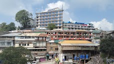 Butt Tourist Inn murree