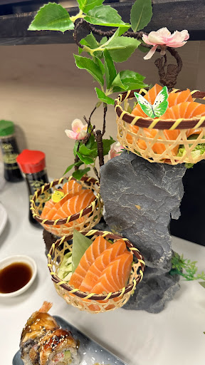 Ye Sushi - Visual