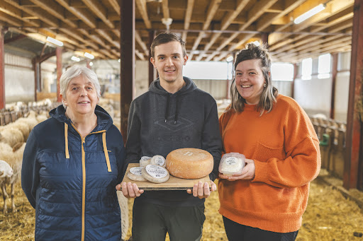 Photo de Ferme Castaing - Maison Ambielle à Laruns (64440)