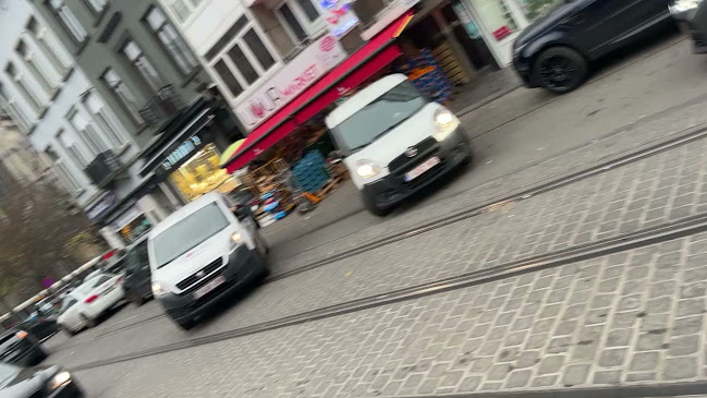 Uğur Markt - Brussel