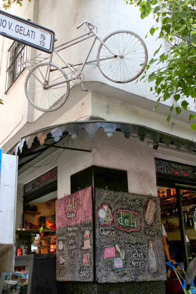 Deli Lou