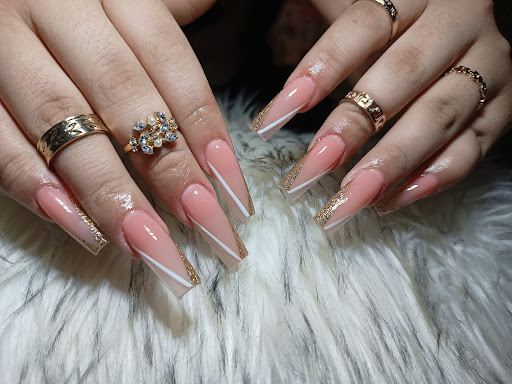 Cookie's World Nails - Thumbnail