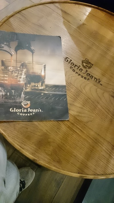 Gloria Jean