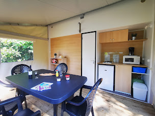 Photo n°20 de Camping Le Coin Charmant en ardèche à Chauzon (Snack)