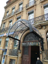 Photo n°14 de SARL RES, portes et portails, garde corps, clôture, portes de garage à Cugnaux (Menuisier)