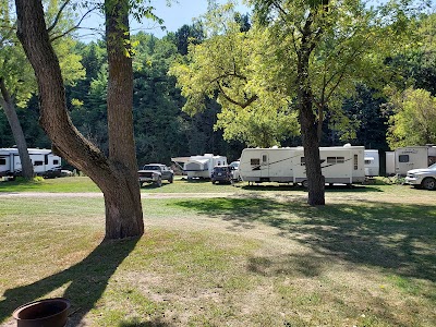 Ehrie Riversedge Campground