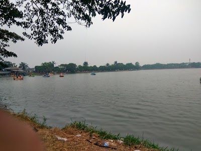 Photos of Danau Mutiara Pluit Tomang Tangerang