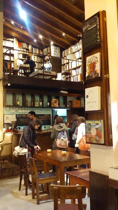 Photos of Libros del Pasaje