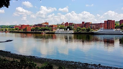 Hudson Shores Park