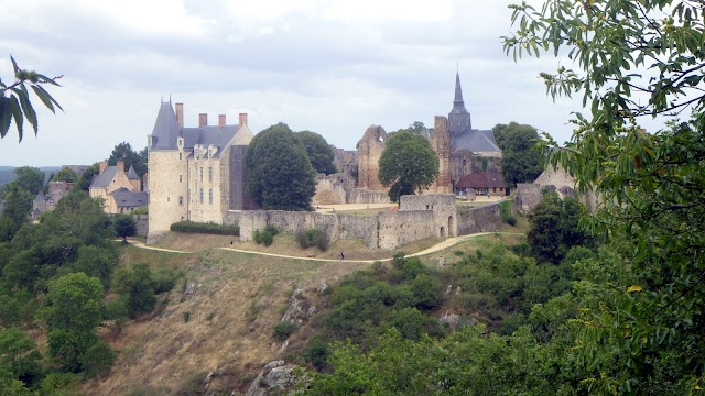 Sainte-Suzanne