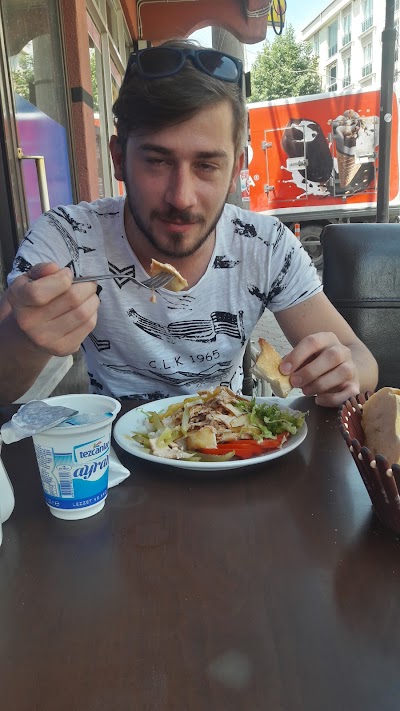 Turuncu Döner