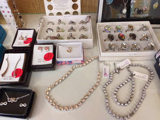 Domzol Schmuck Gallery - Germany