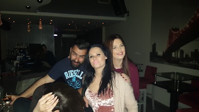 bar