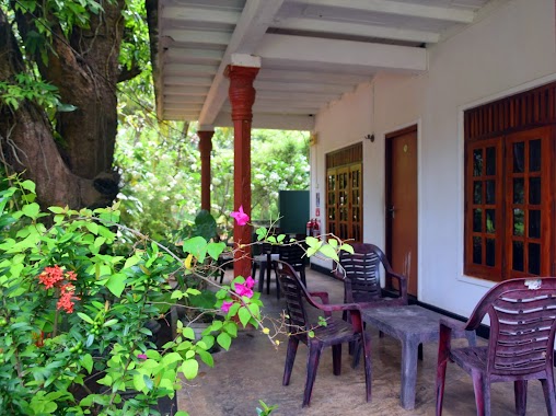 Sisila Guest House, Author: Seedra Obeysekara