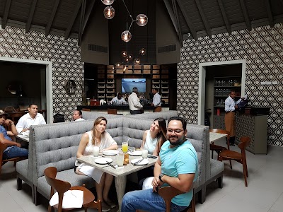 Photos of La Cava Kitchen & Bar