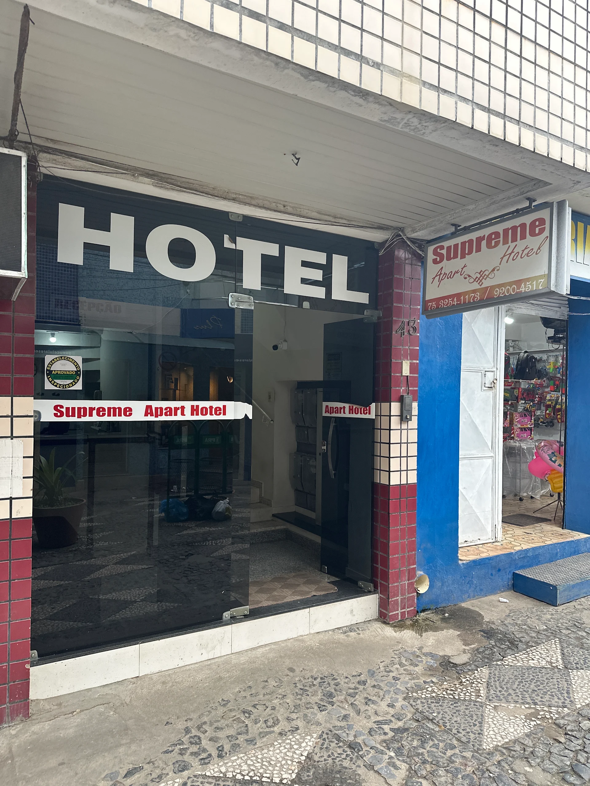 Supreme Apart Hotel
