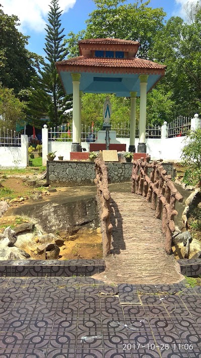 Photos of Our Lady of Lourdes Shrine and Divine Mercy Retreat Center