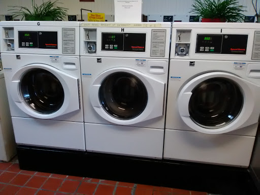 Danvers Laundry - Visual