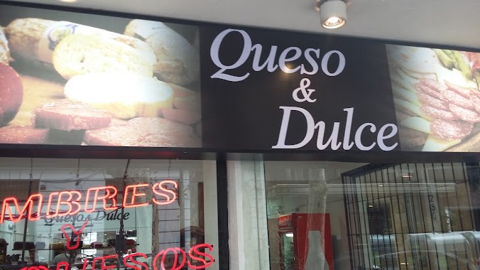 Queso & Dulce, Author: Patricio Ferrari