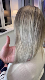 Photo n°15 de La Suite Arnaud Coiffeur à Clermont-Ferrand (Salon de coiffure)