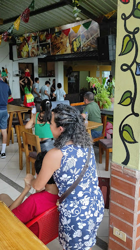 Opiniones de Restaurante El Rey Cuy en Santo Domingo de los Colorados - Restaurante