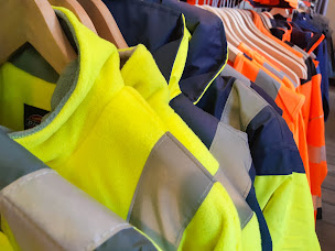 Photo n°5 de Colbleu (Magasin de Valenciennes) à Valenciennes (Magasin de vêtements professionnels)