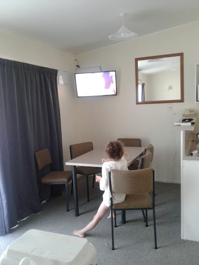 Photos of Thornton Lodge Motel