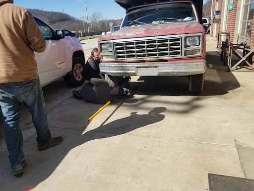 Junction Auto Service LLC Gallery - United States