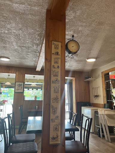 Cafe Le Den - Visual