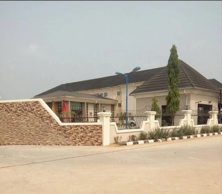 Honni Hills Hotels