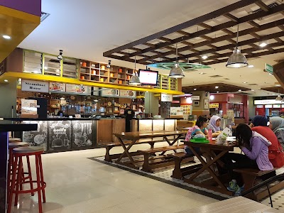 Photos of Yogya Sunda Department Store