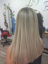 Photo n°19 de Lily Style à Cavaillon (Salon de coiffure)