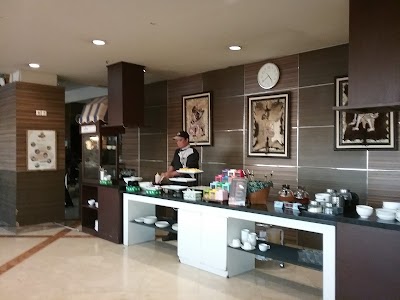 Photos of Blue SKY Executive Lounge