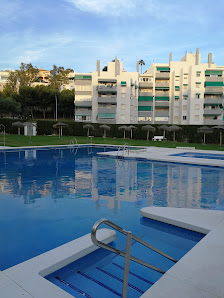 Fugas Élite Bda. las Marismas, 5, 2-D, 41130 La Puebla del Río, Sevilla, España