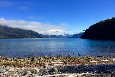 Photos of Lago Men&eacute;ndez
