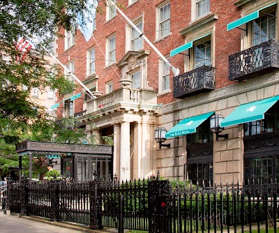 Photos of Eliot Hotel