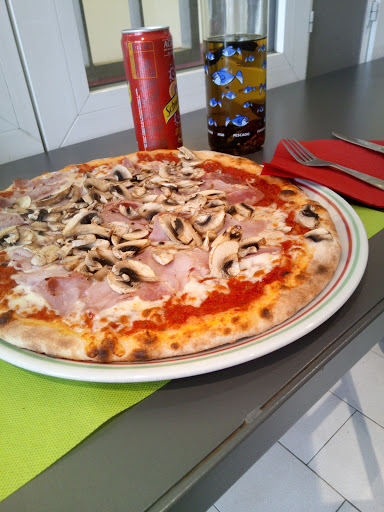 Photo 6 - Lolo Snack