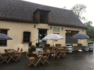 Photo n°1 de La Taverne des Grottes à Thorigné-en-Charnie (Restaurant français)