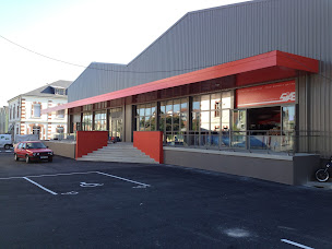 Photo n°1 de Société Nouvelle SIAB à Tarbes (Magasin de pièces de rechange automobiles)