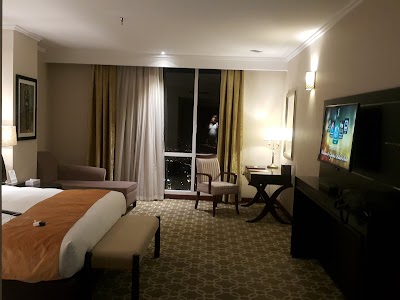 Photos of Espinas Palace Hotel