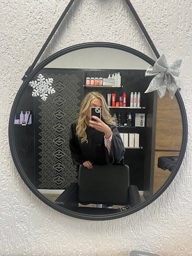 Anna Fabian - Salon de coiffure 91 Gallery - France