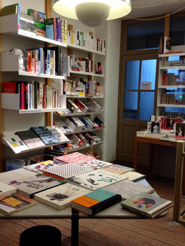 Librairie Candide SA