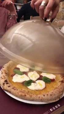 Fúnnaco PizzaLab by null