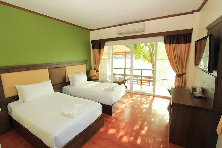 Baantip Suantong Resort