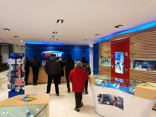 Microtel Center Tim - Visual