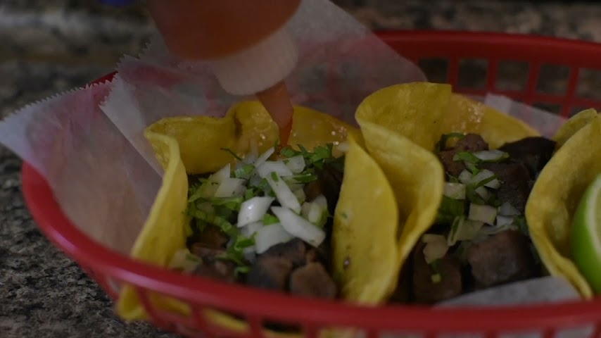 Tacos El Carnal by null