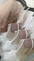 Photo n°7 de Glamor à Villeneuve-Loubet (Boutique d'articles de mariage)