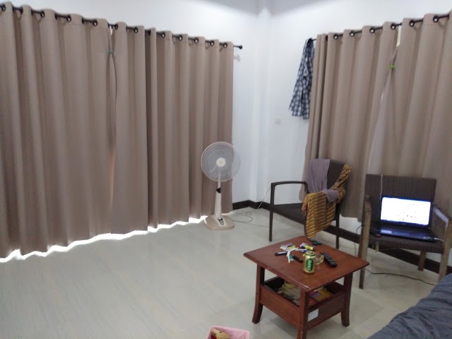 Ban Lamai
