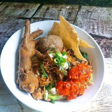 Mie Ayam & Bakso Hitam Jabrig, Author: BtX petir