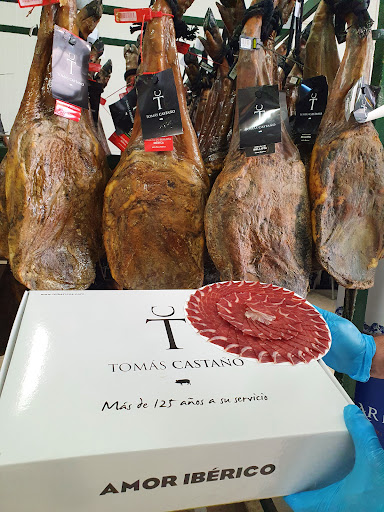 Jamones Tomás Castaño. Amor ibérico esde 1890. Tienda/Almacén. Jamones de Huelva Gallery - Spain